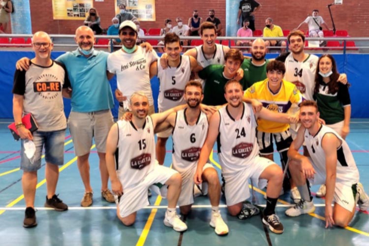 Un Sitges endollat des del triple (cinc en el primer quart), i plantejant una defensa en zona conservadora