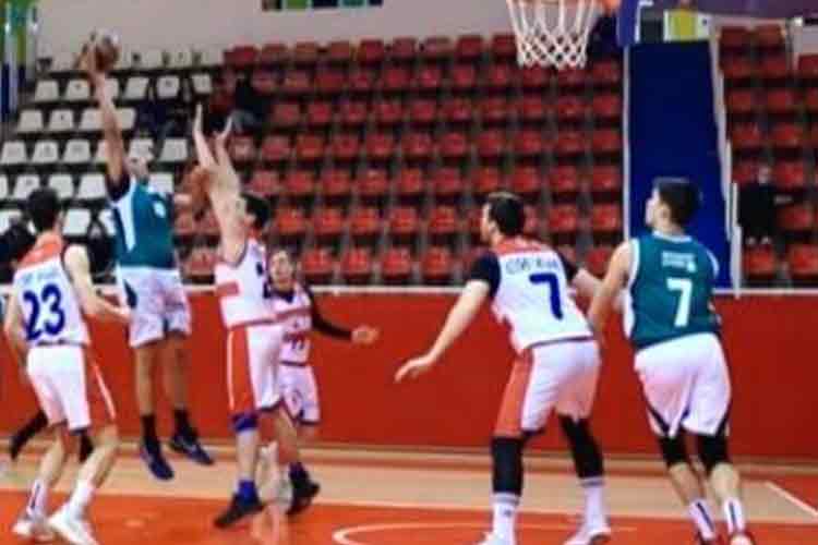 Victòria del primer equip del CB Sitges-La Guixeta , 59 a 85, en la seva visita al CB Valls BNA, dissabte passat, en un partit de bon joc coral per part dels sitgetans, que es van trobar còmodes en un pavelló en condicions, com és el de la capital de l’Alt Camp.