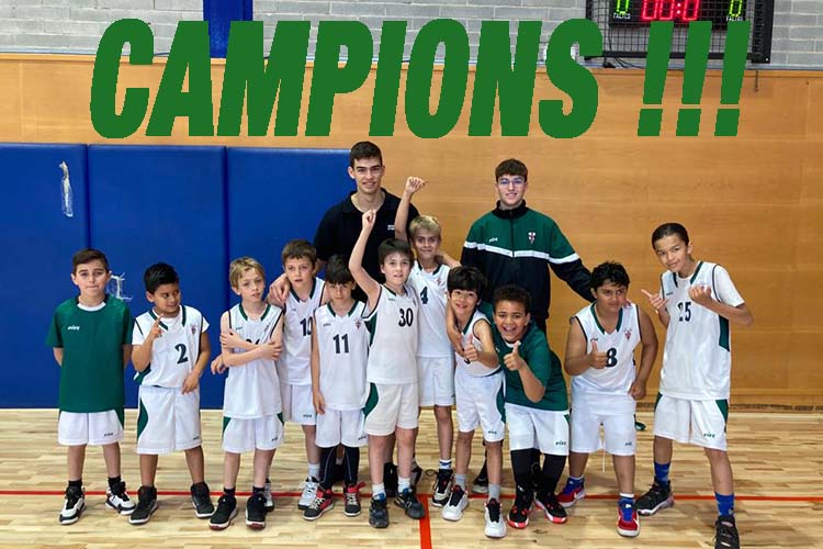 Tot i el magnífic ambient a la grada, el partit no va començar bé pels locals.