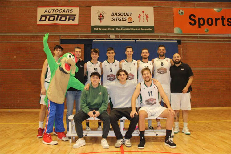 Jornada número 12, la primera després de l’aturada de Nadal i amb moltes ganes de tornar a la competició. Per part visitant, el Bàsquet Sitges – La Guixeta líder amb un balanç de 9-1, contra el Sant Cugat en vuitena posició amb un balanç de 4-4.